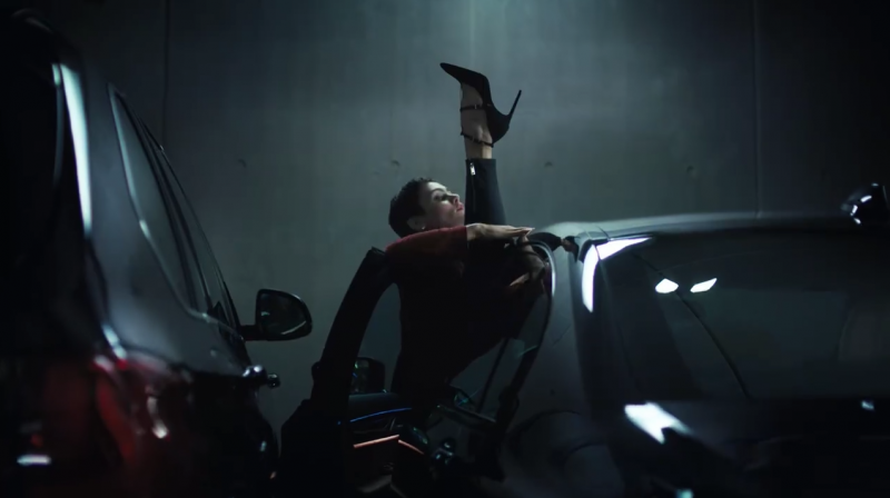 BMW 7 SERIES - PARKACROBAT